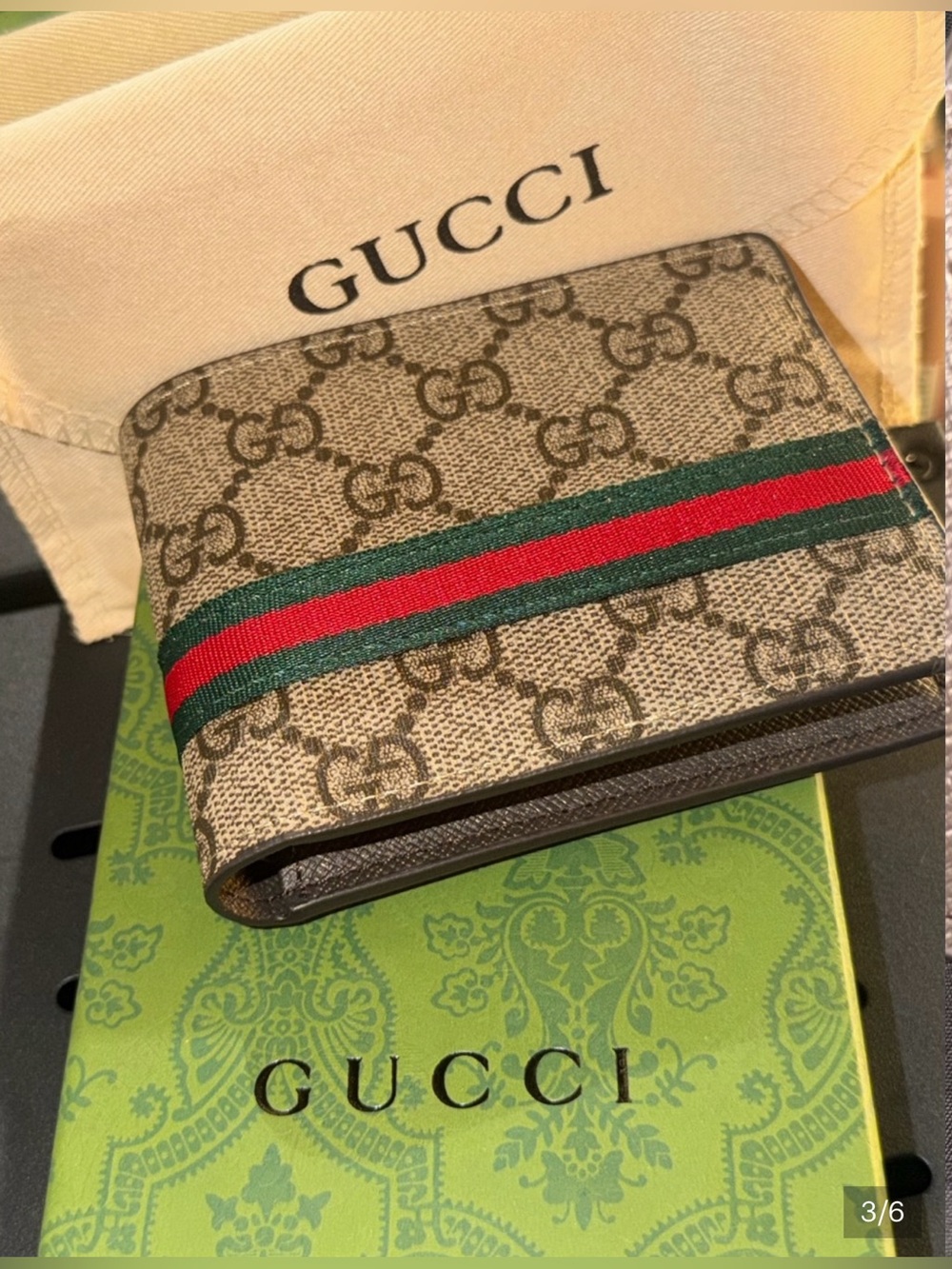 Gucci Beige GG Supreme Wallet- Green Red - Father’s day Gift - VSF!!! BrandNew
